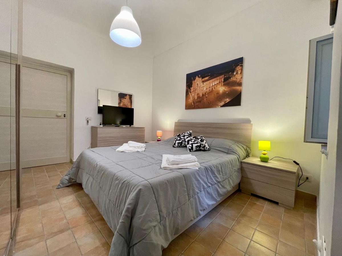 Casa Vacanze Dolce Sicilia Syrakusa Exteriör bild