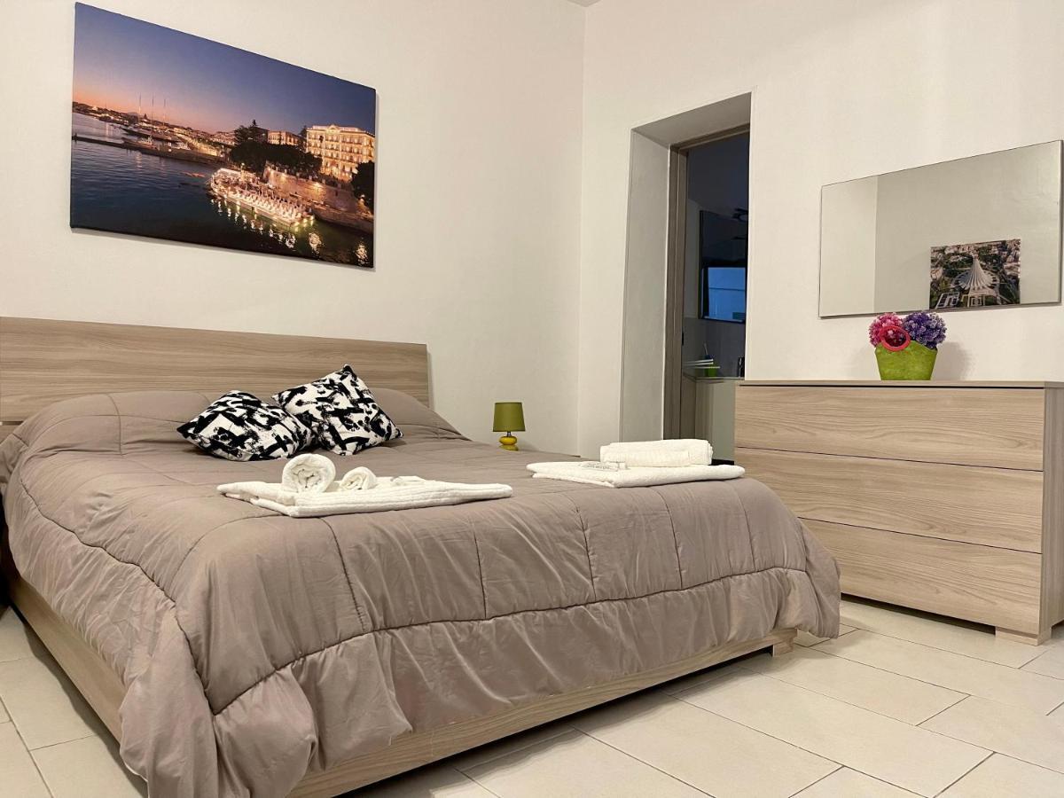 Casa Vacanze Dolce Sicilia Syrakusa Exteriör bild
